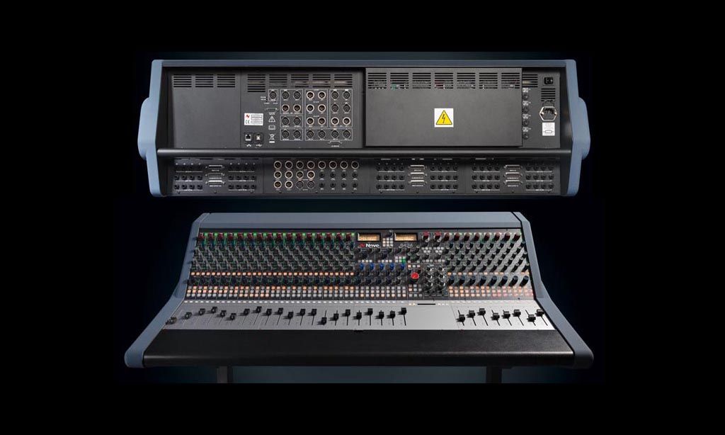 AMS Neve présente la console 8424