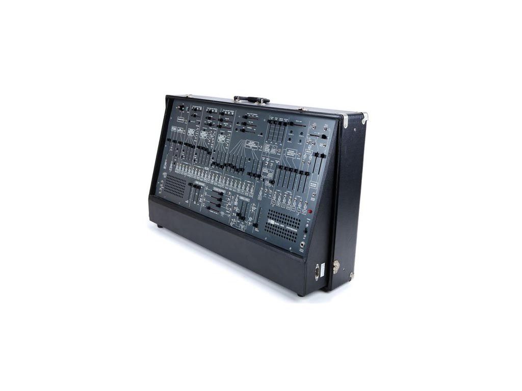 Un ARP 2600 bientôt chez Korg ?